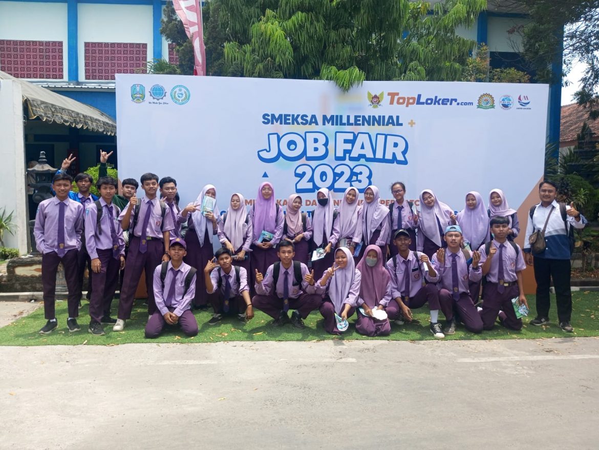 SMKN 1 Semen Berpartisipasi Dalam Kegiatan Job Fair SMEKSA MILLENIAL 2023
